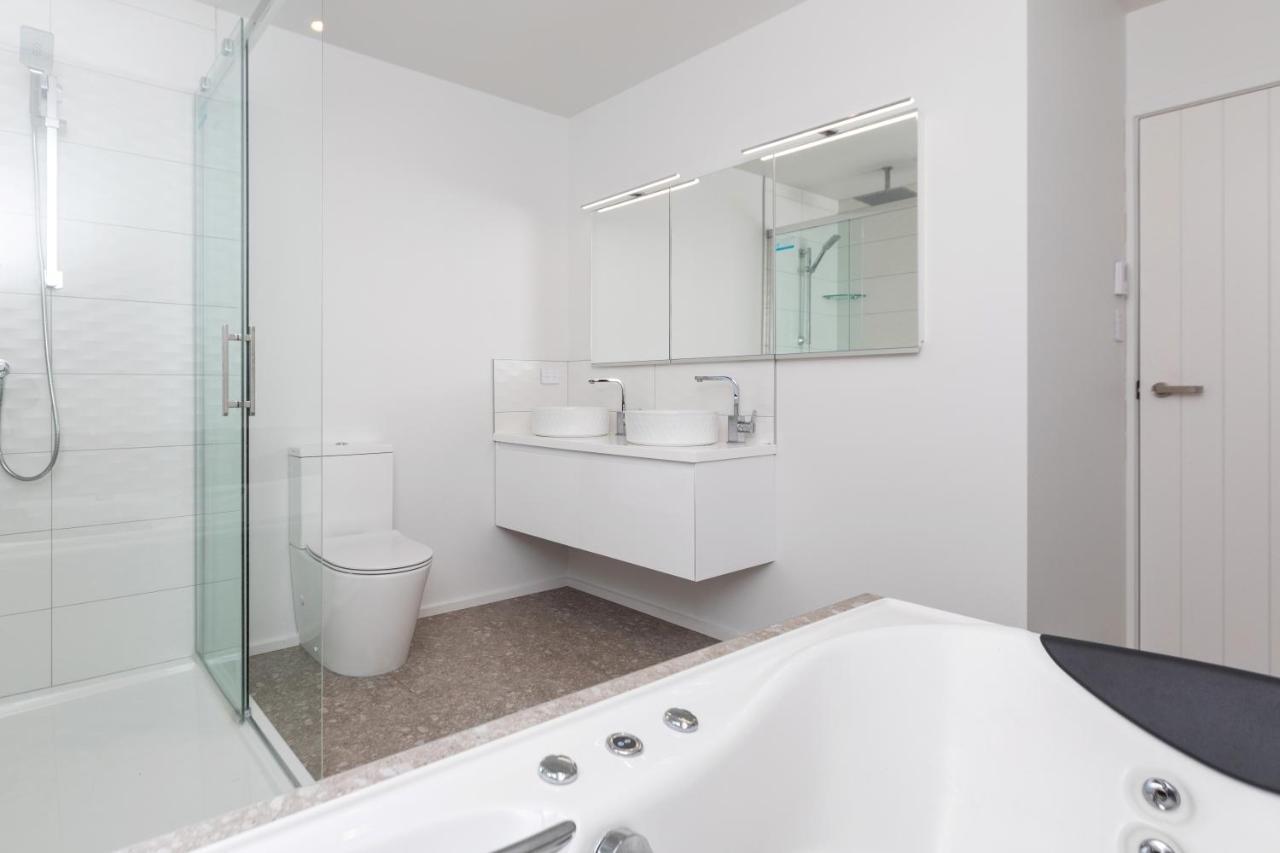 Oakura Beach Front Apartments Εξωτερικό φωτογραφία